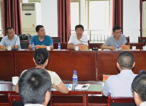 河北國防科工局副局長趙勛一行到海峽科化龍巖分公司交流指導分公司。蘇艷麗攝.jpg