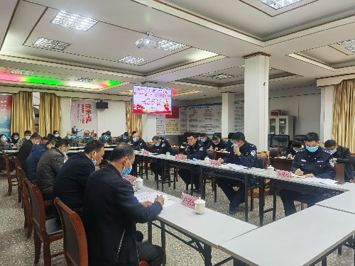 陳余�?民化建設(shè)公司開展“樹典型  開小灶”活動(dòng)推進(jìn)會(huì)~1.jpg
