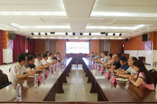 （建議采用）海峽科化永安分公司黃楊洋：海峽科化永安分公司與三明市第二醫(yī)院（三明市永安總醫(yī)院）建立戰(zhàn)略合作伙伴關(guān)系照片1~1.jpg